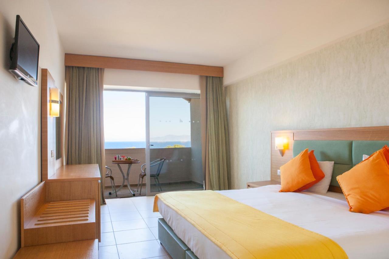 Hotel Ialyssos Bay 4*