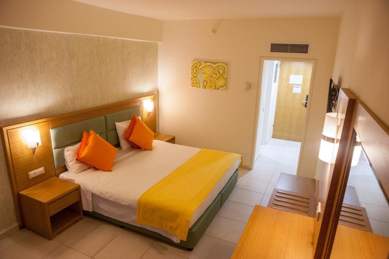 Ialyssos Bay Hotel 4*